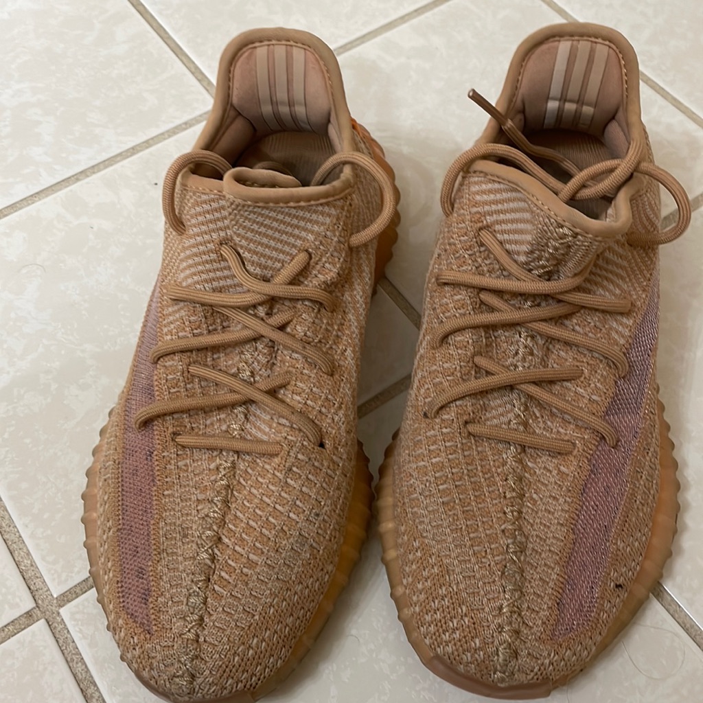 Sneaker